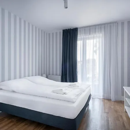 W Starym Porcie - Apartament - 2 sypialnie Krynica Morska Zewnętrze zdjęcie